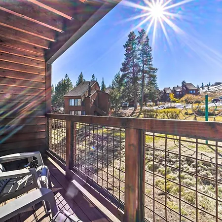 Tahoe Donner Studio With Private Balcony!